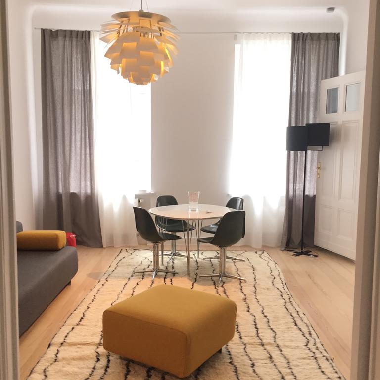 Luxury 2 Bedroom Apartment In The Heart Of Mitte, Berlin Berlim Quarto foto
